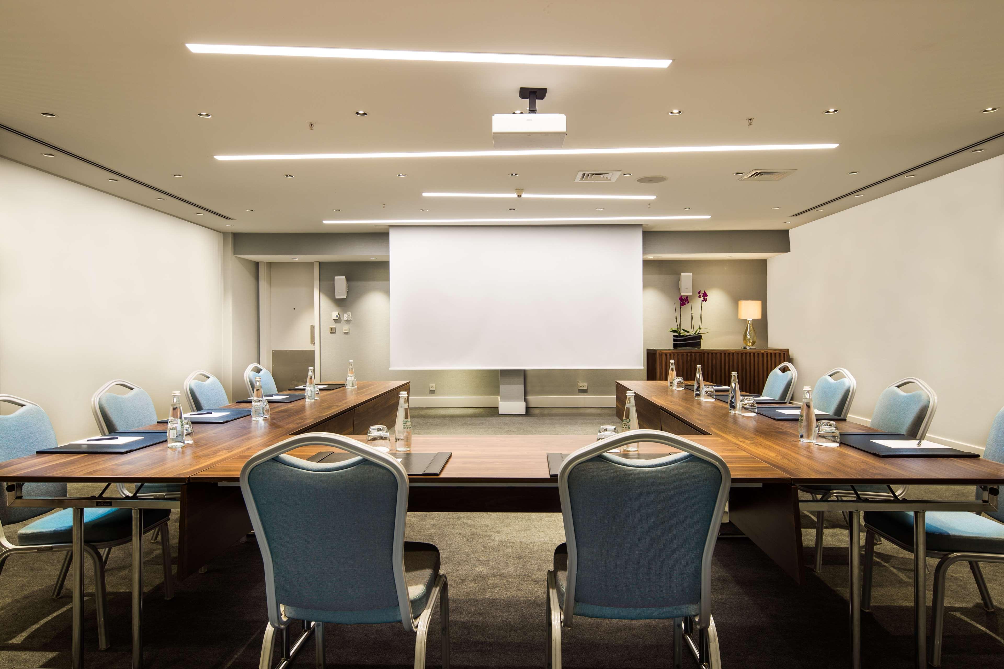 Radisson Blu Bosphorus Hotel Istanbul Exterior foto The meeting room