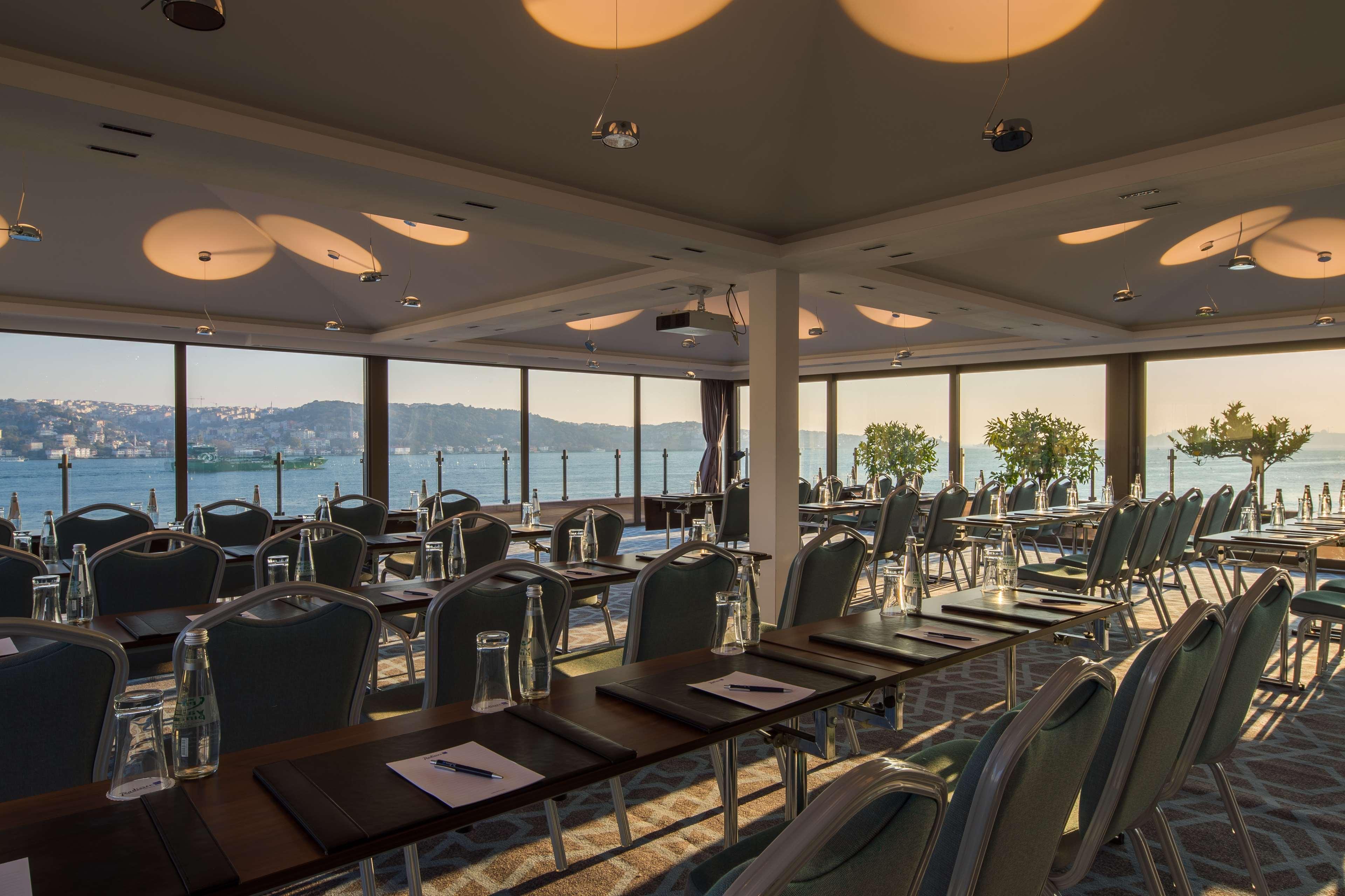 Radisson Blu Bosphorus Hotel Istanbul Exterior foto The interior of the hotel